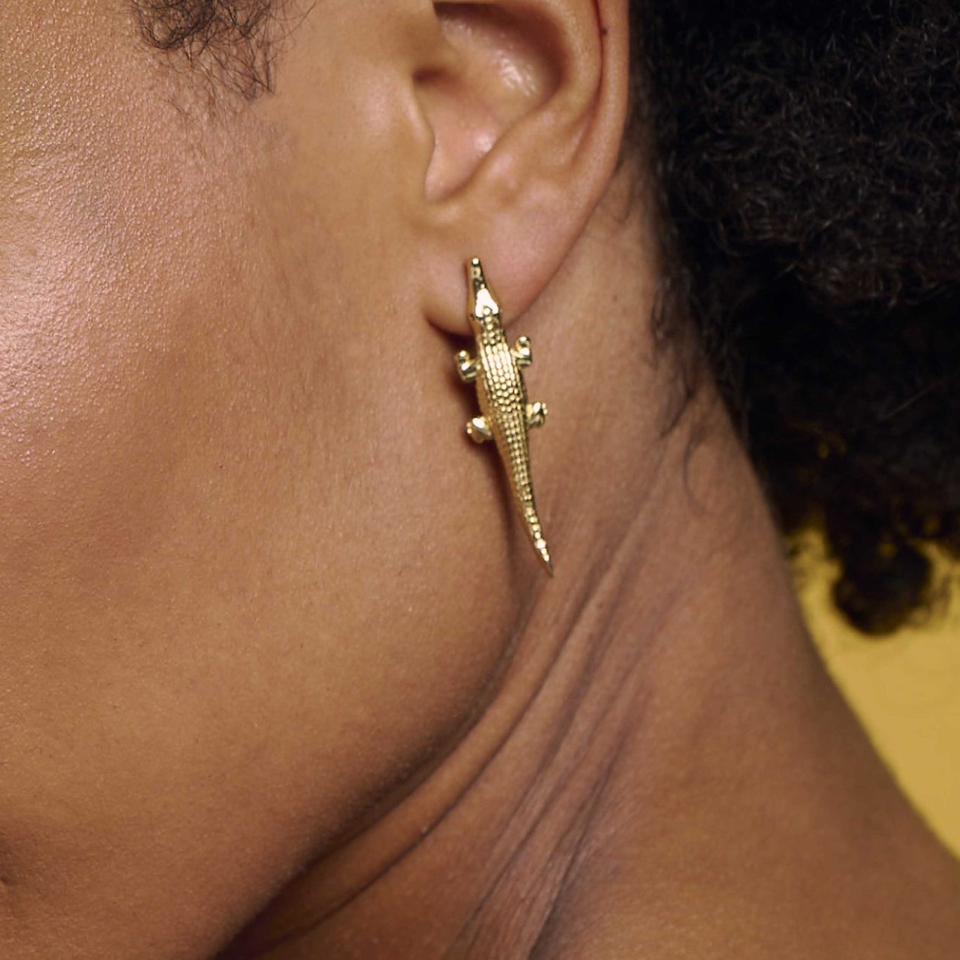 Miccy's | Madame Crocodilla | Gold Line Earrings