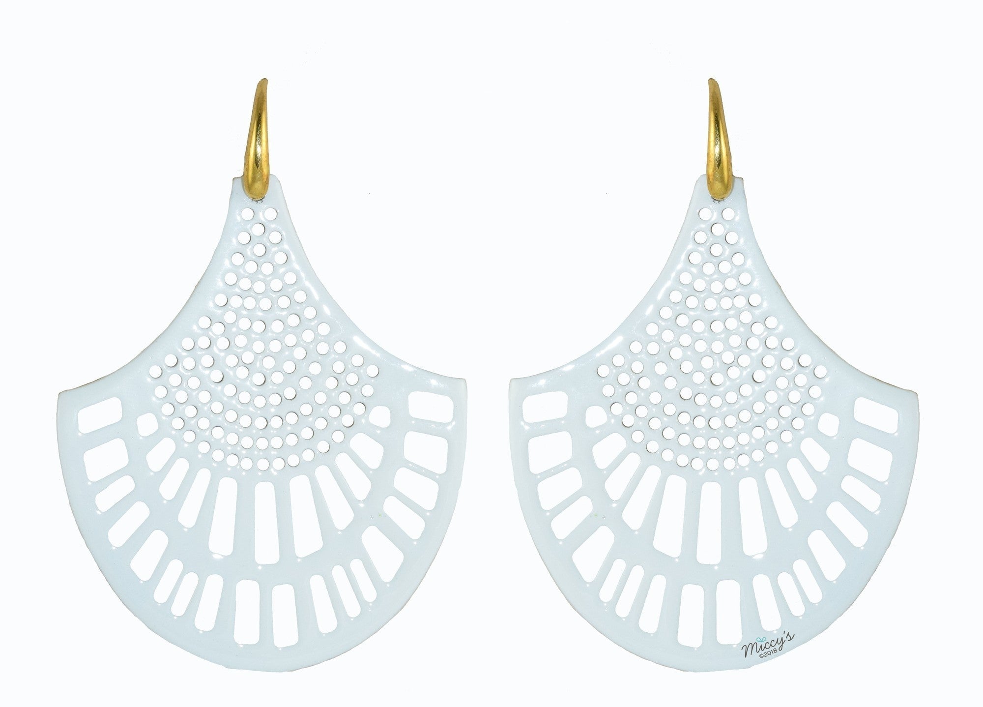 Miccy's | White Horn Corn | Horn Earrings